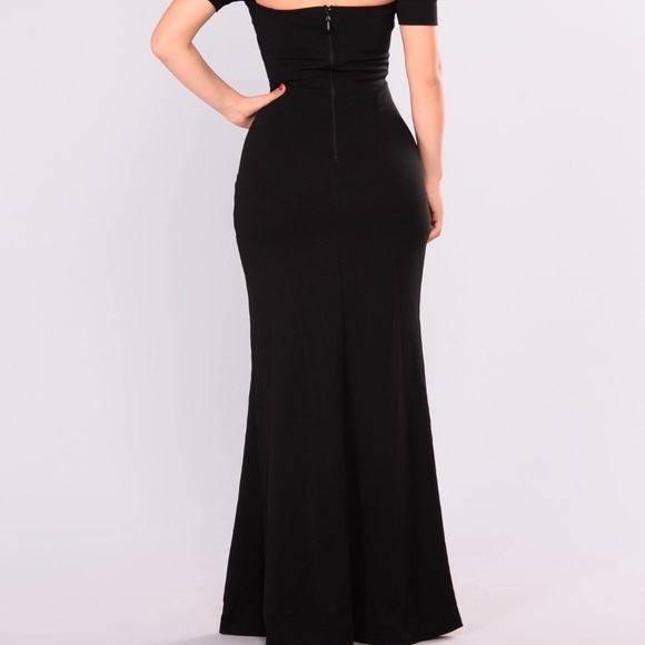 Off shoulder reception dress - Picture 5 of 5